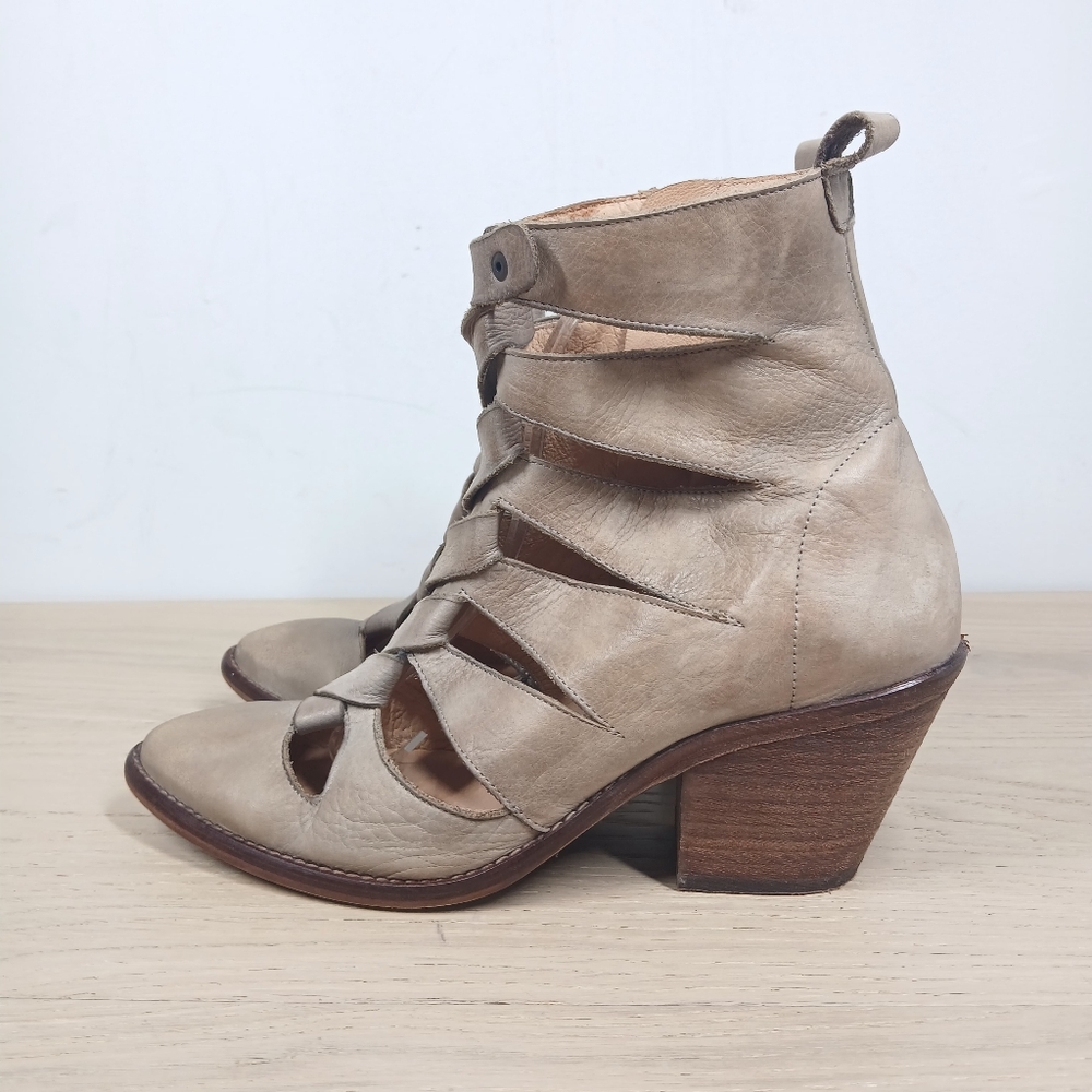 Veracruz Ankle Boots Women's 9 Tan Leather Cutout Festival Heel Cottagecore
